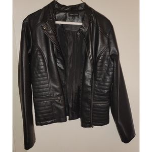 Women’s leather jacket